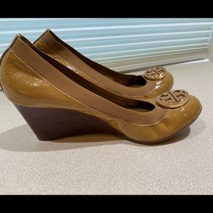 Tory Burch Tan Wedges